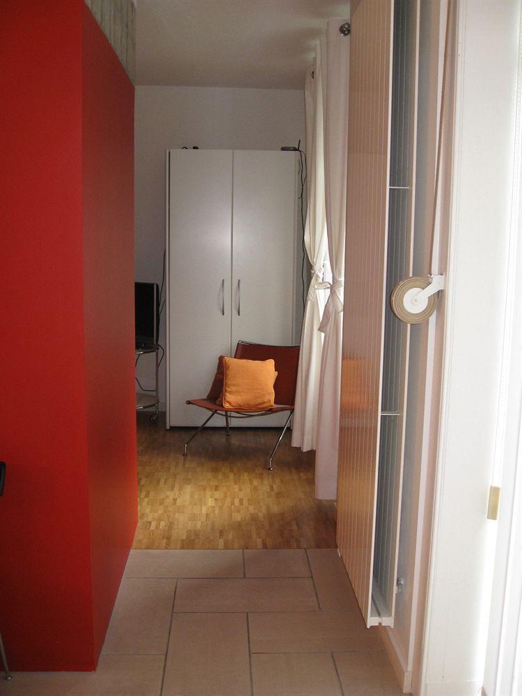 Unique Serviced Living @ Airport Line Basel Luaran gambar