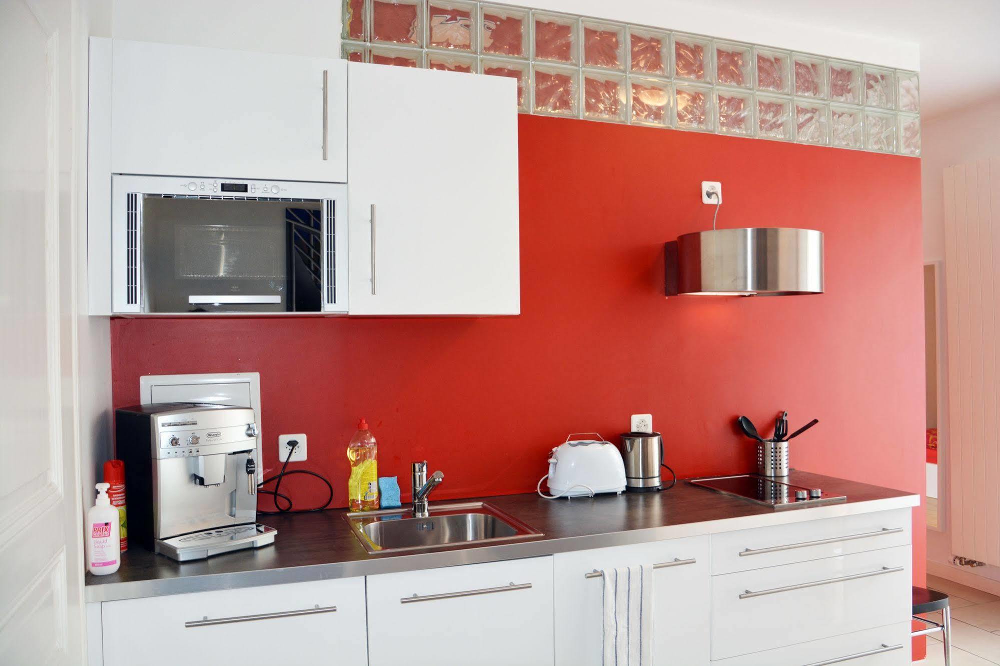 Unique Serviced Living @ Airport Line Basel Luaran gambar